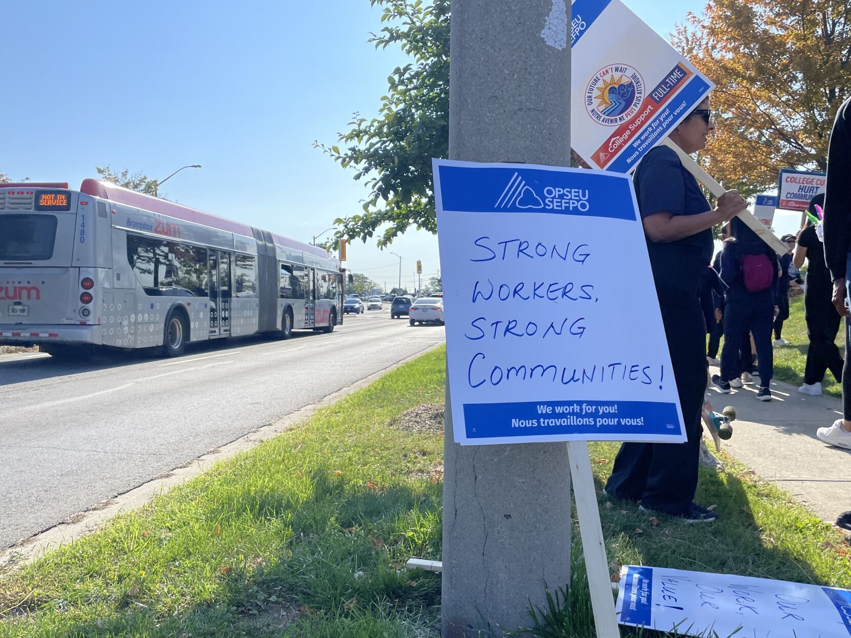 picket line sign sept 11.jpg